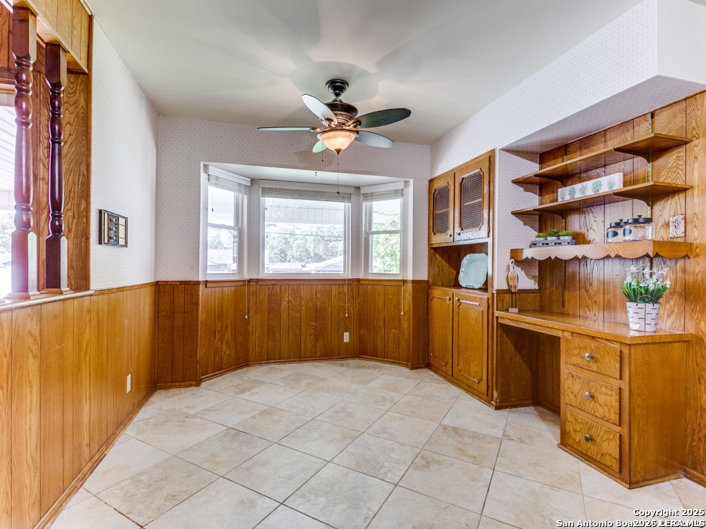 610 Fawndale Lane Windcrest TX 78239