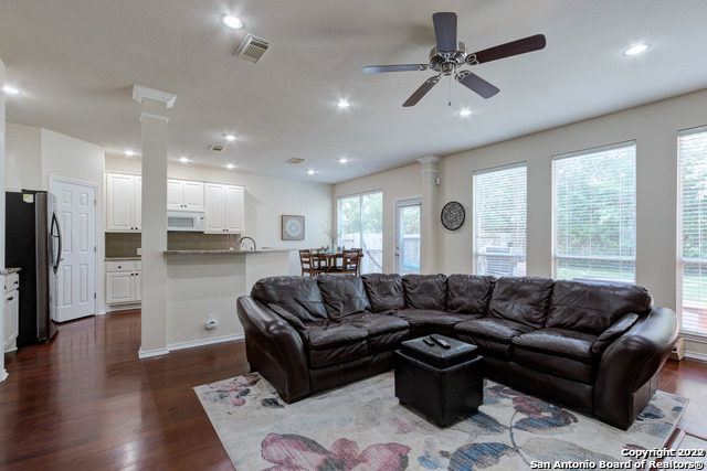 1321 Holmes Lane San Antonio TX 78258