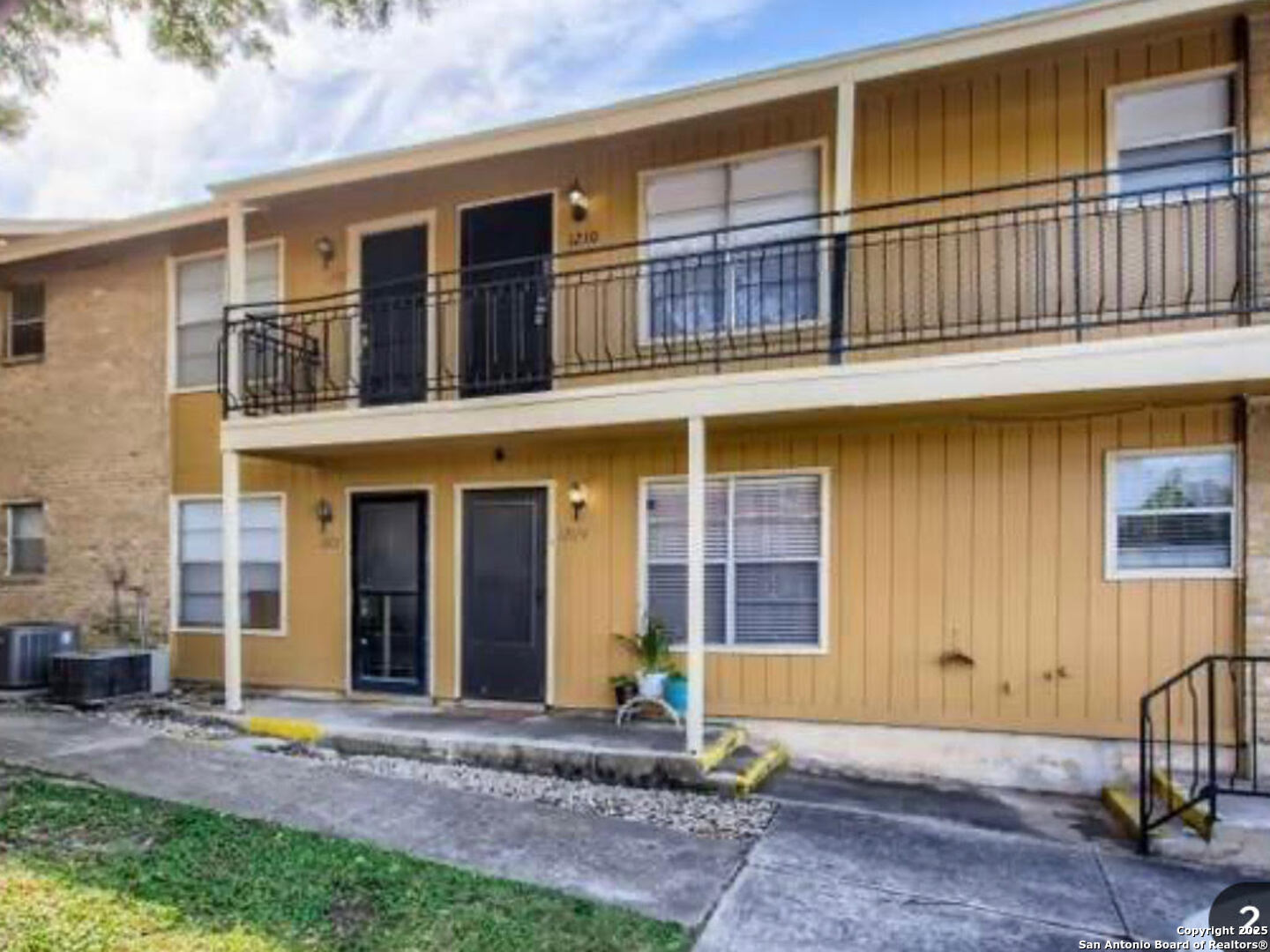 923 Vance Jackson San Antonio TX 78201