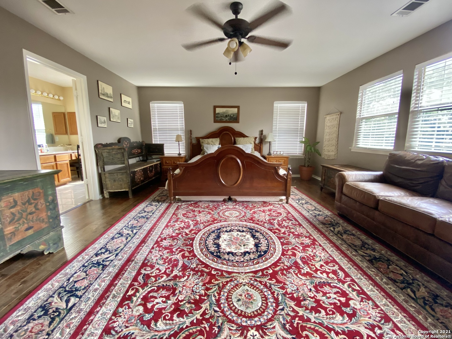 1918 Shoreham San Antonio TX 78260