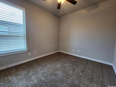 546 Creekside Forest New Braunfels TX 78130