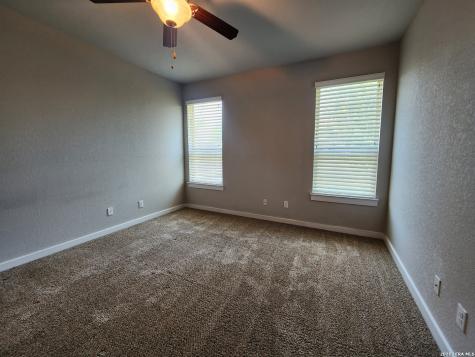 546 Creekside Forest New Braunfels TX 78130