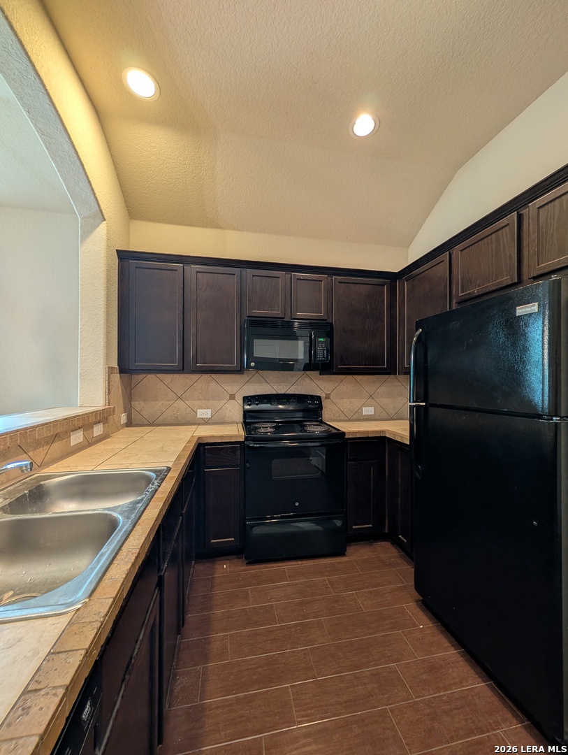 534 Creekside Circle New Braunfels TX 78130