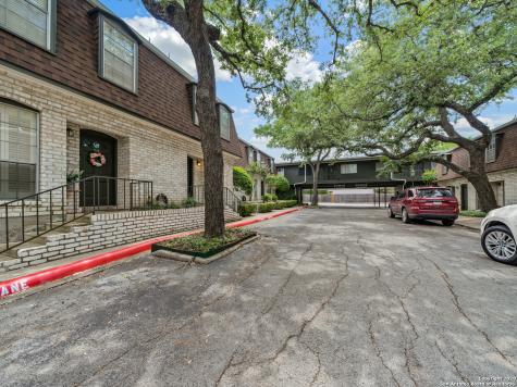 1045 Shook Avenue San Antonio TX 78212