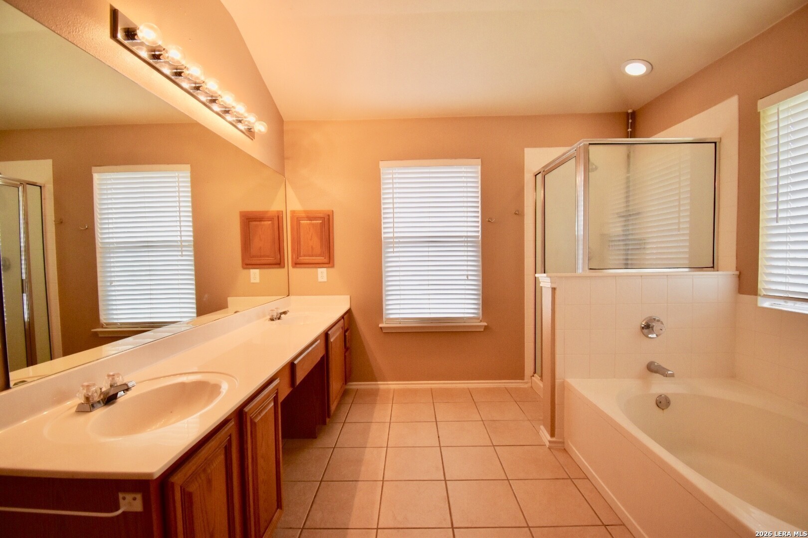 15817 Redwoods Manor San Antonio TX 78247