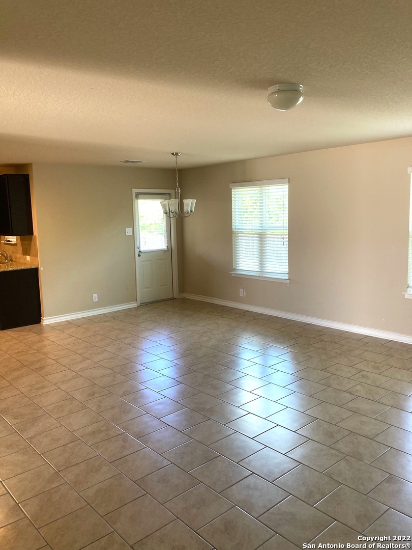 6007 Red Rose San Antonio TX 78244