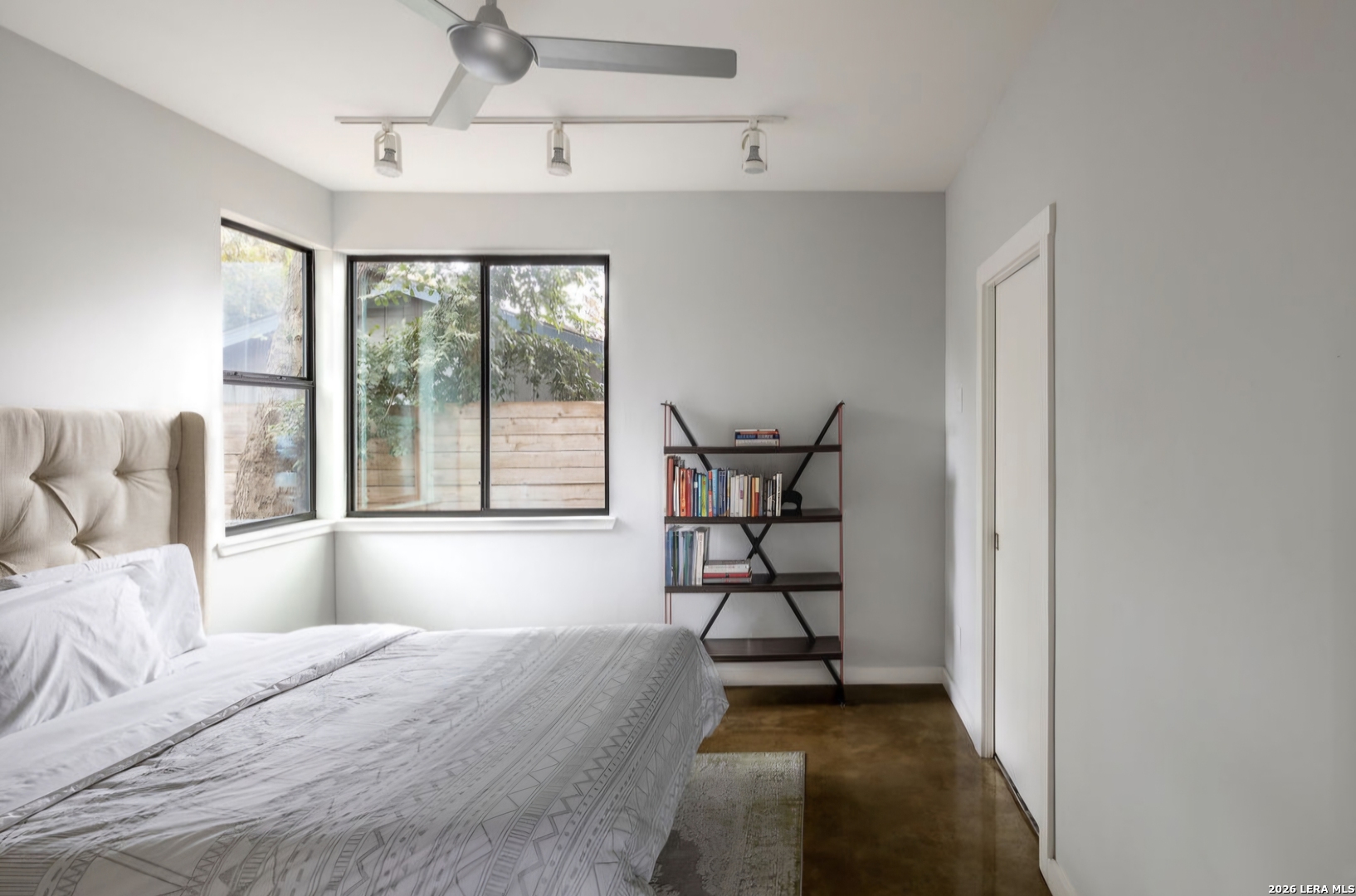 1519 S Presa San Antonio TX 78210