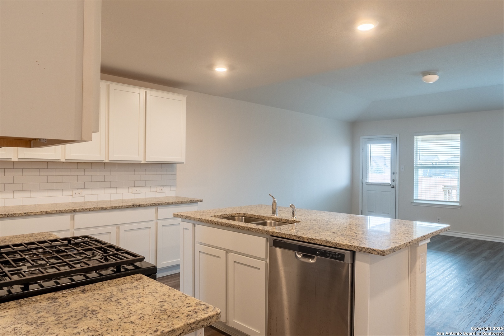 6847 Kingsley Edge San Antonio TX 78252