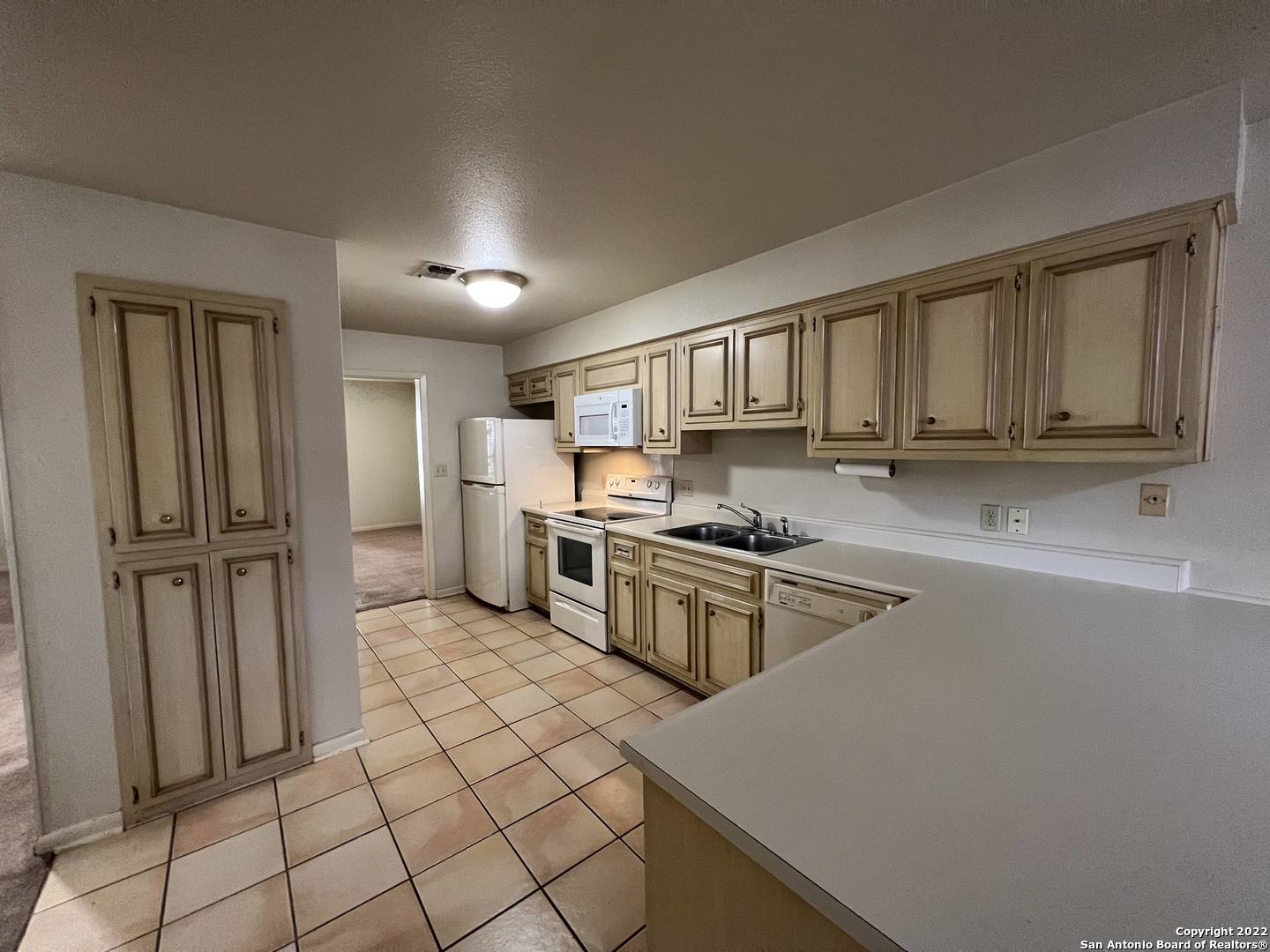 2611 Eisenhauer Road San Antonio TX 78209