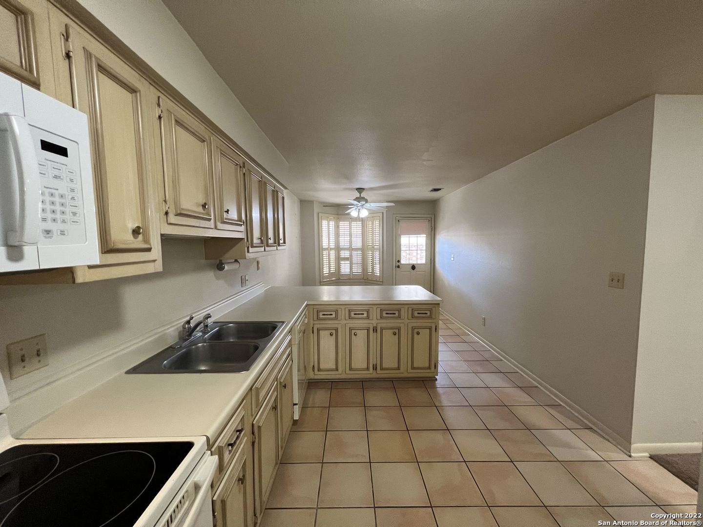 2611 Eisenhauer Road San Antonio TX 78209