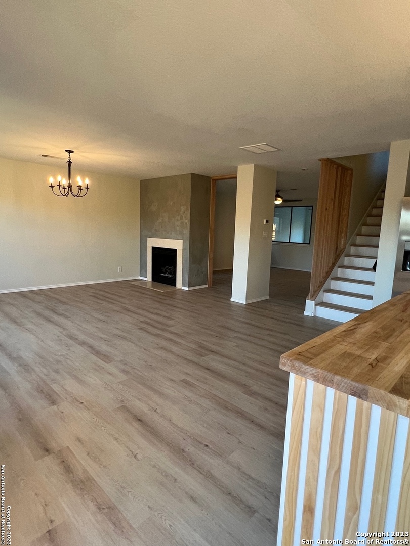 126 Agency Oaks San Antonio TX 78249