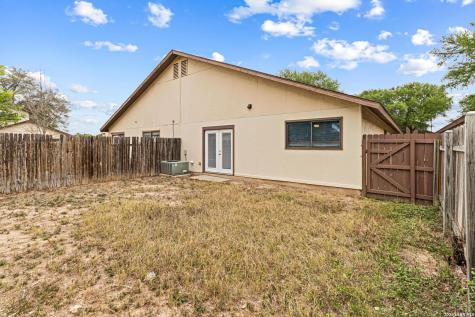 6820 Betty Levy San Antonio TX 78227