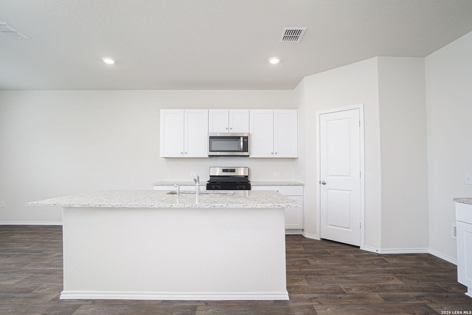 23215 Langdon Landing San Antonio TX 78261
