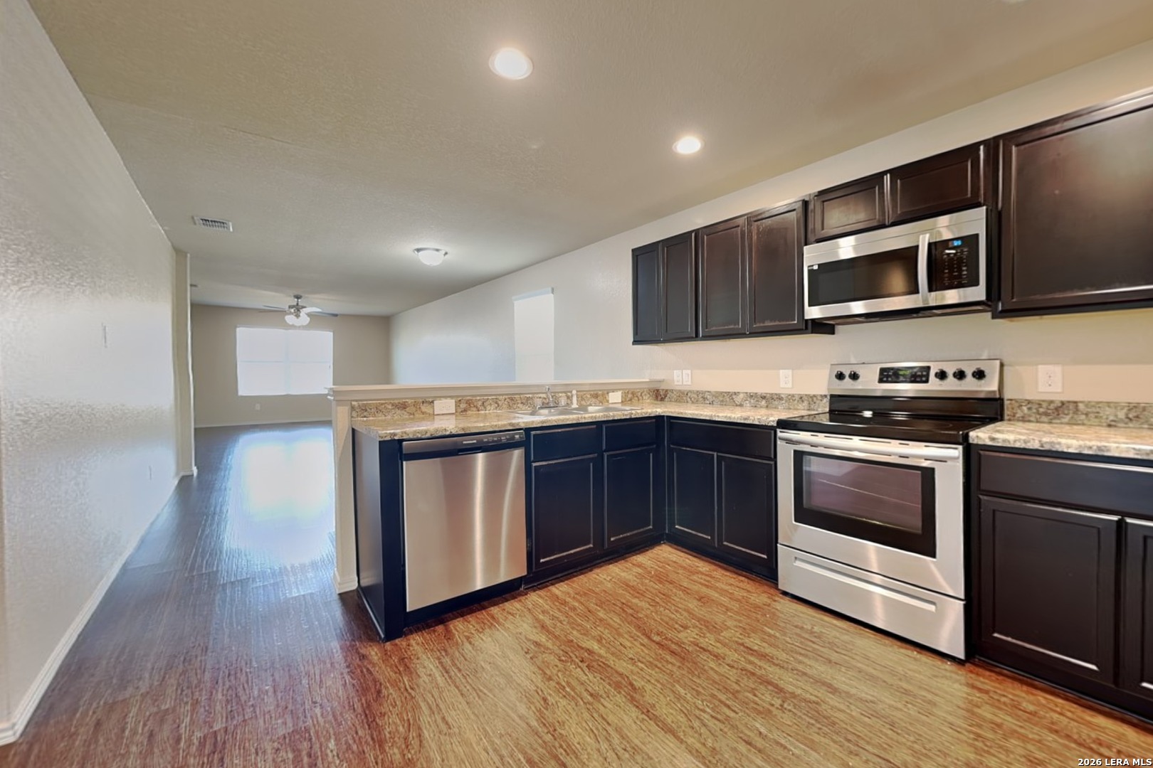 9417 Apple Ridge San Antonio TX 78239