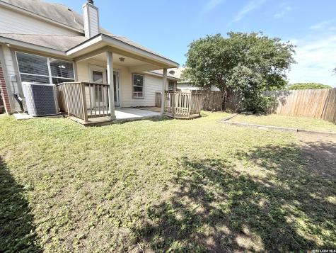 10231 Bermuda Trace San Antonio TX 78245