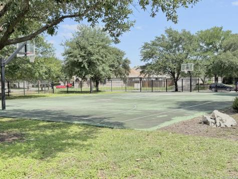 10231 Bermuda Trace San Antonio TX 78245