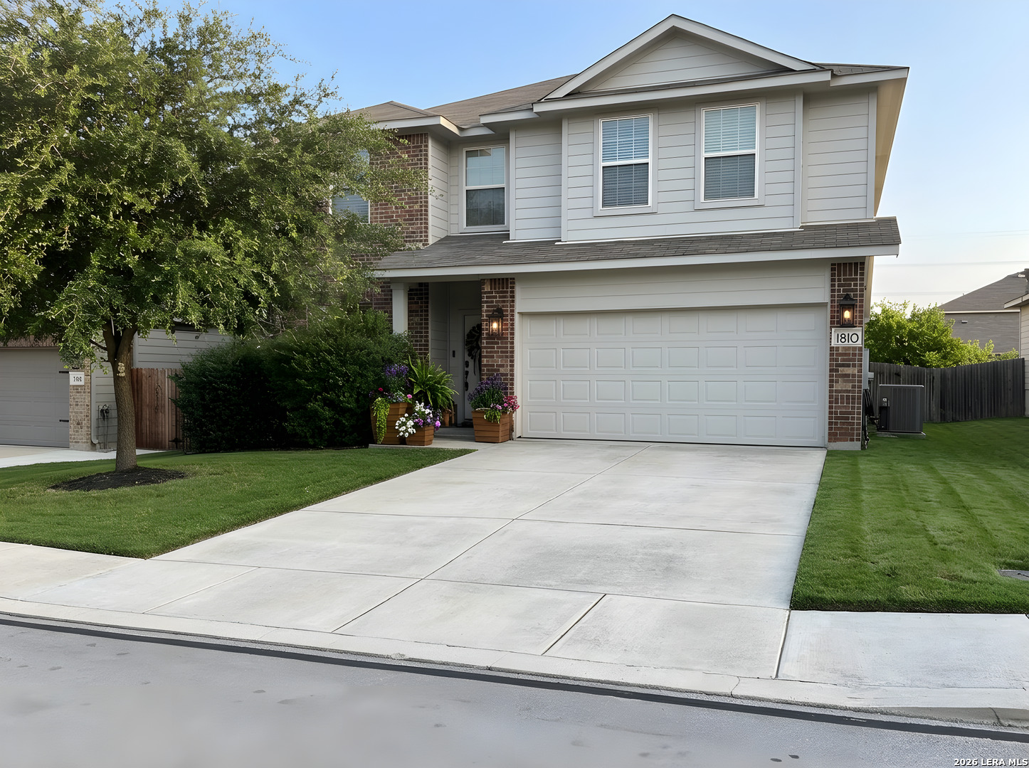1810 Golden Maple San Antonio TX 78245
