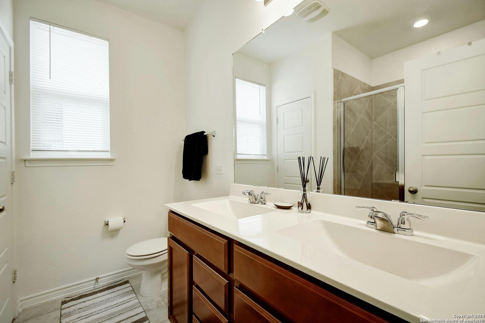 11214 Plaudit San Antonio TX 78245