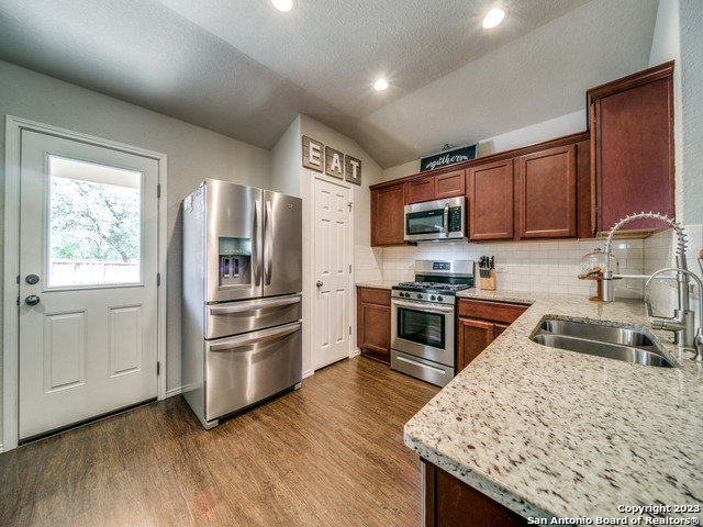 15115 Dione Bend San Antonio TX 78245
