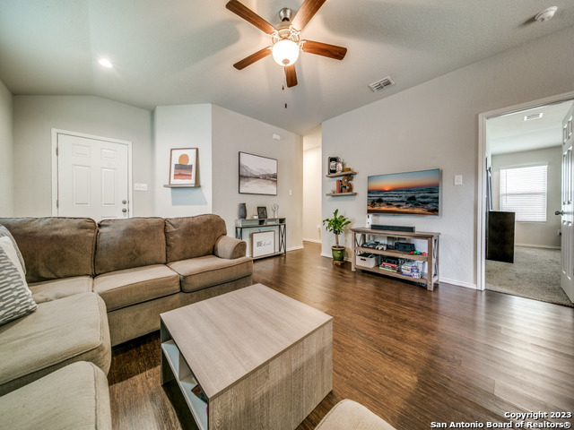 15115 Dione Bend San Antonio TX 78245