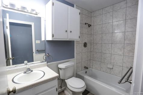 4814 Casa Oro Street San Antonio TX 78233
