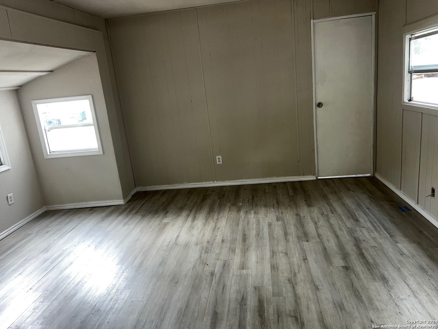 1311 W Hein Road San Antonio TX 78220