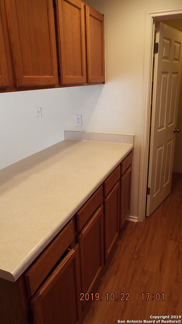 7511 Longing Trail San Antonio TX 78244