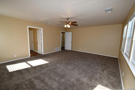 8834 Ridgefront San Antonio TX 78250