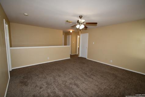 8834 Ridgefront San Antonio TX 78250