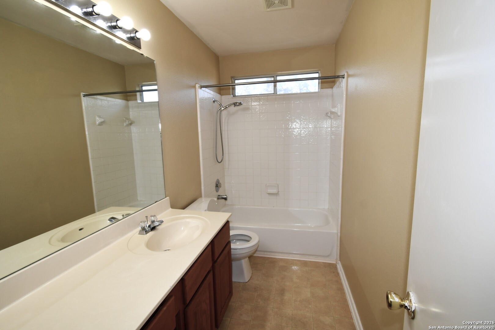8834 Ridgefront San Antonio TX 78250