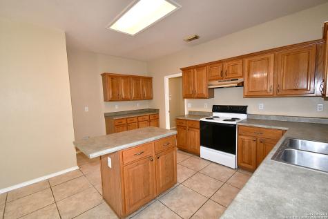 8834 Ridgefront San Antonio TX 78250