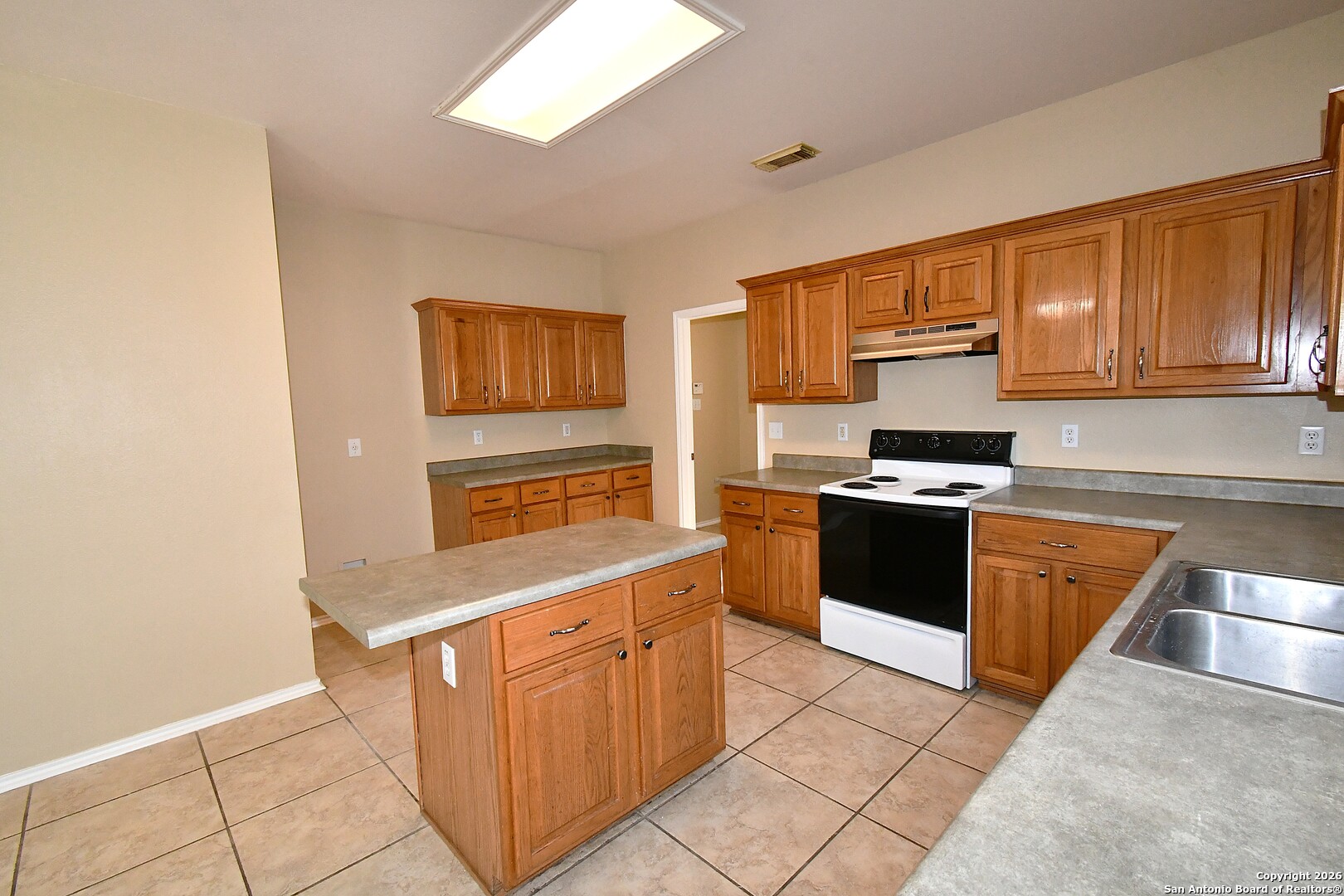 8834 Ridgefront San Antonio TX 78250