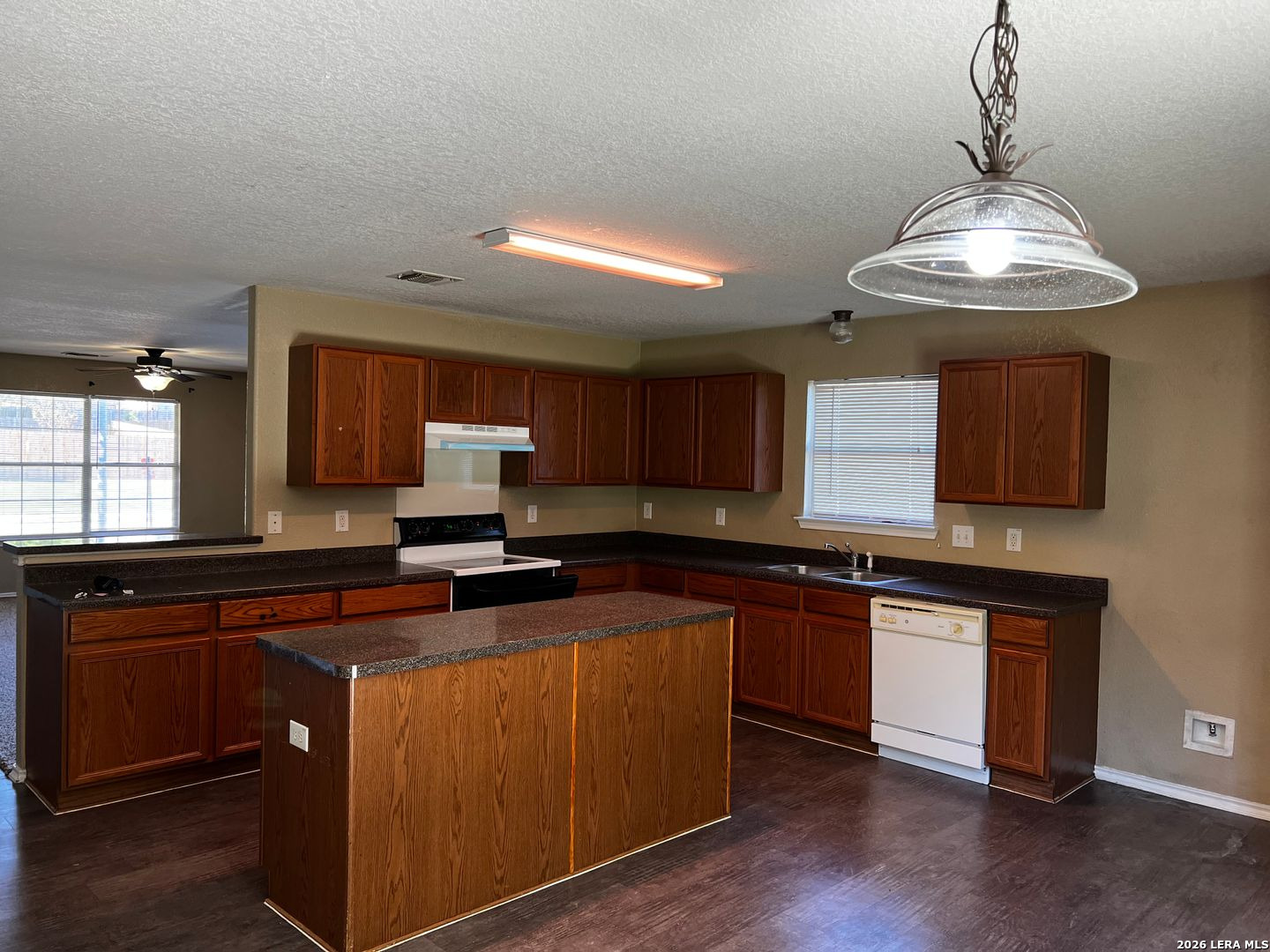 7910 Mainland Woods San Antonio TX 78250