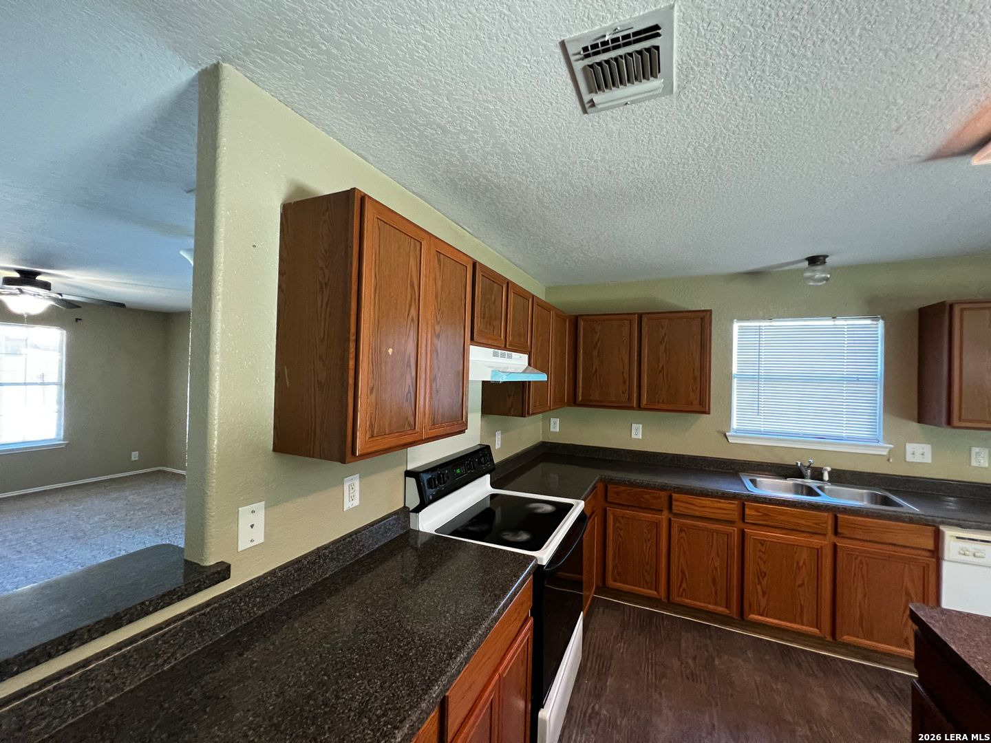 7910 Mainland Woods San Antonio TX 78250