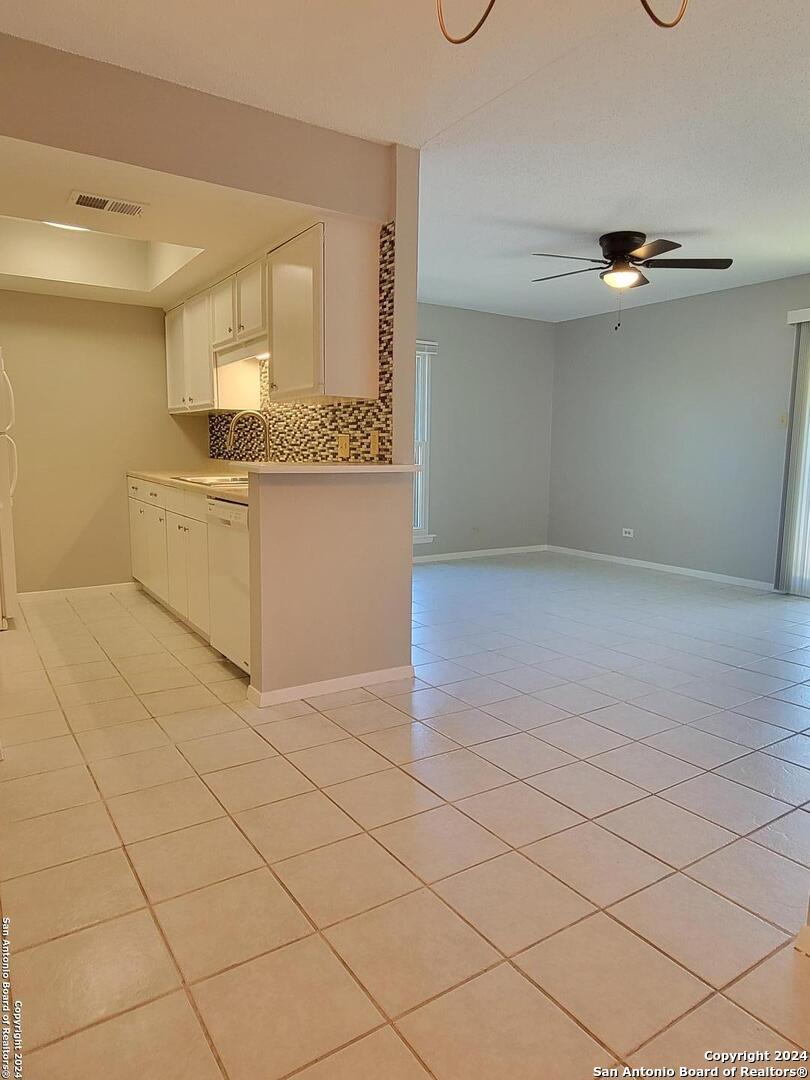 2300 Nacogdoches Road San Antonio TX 78209