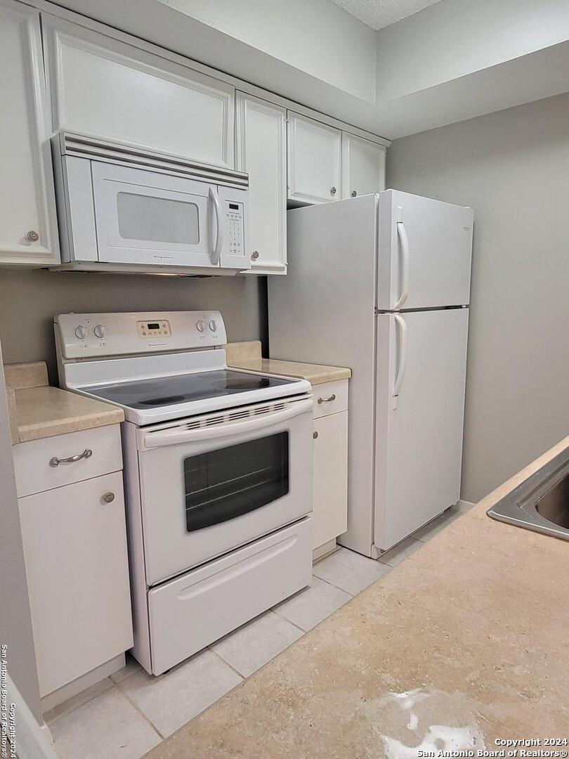 2300 Nacogdoches Road San Antonio TX 78209