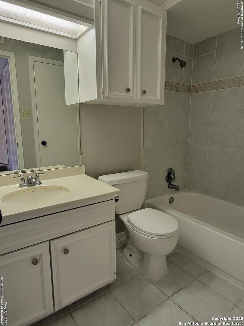 2300 Nacogdoches Road San Antonio TX 78209