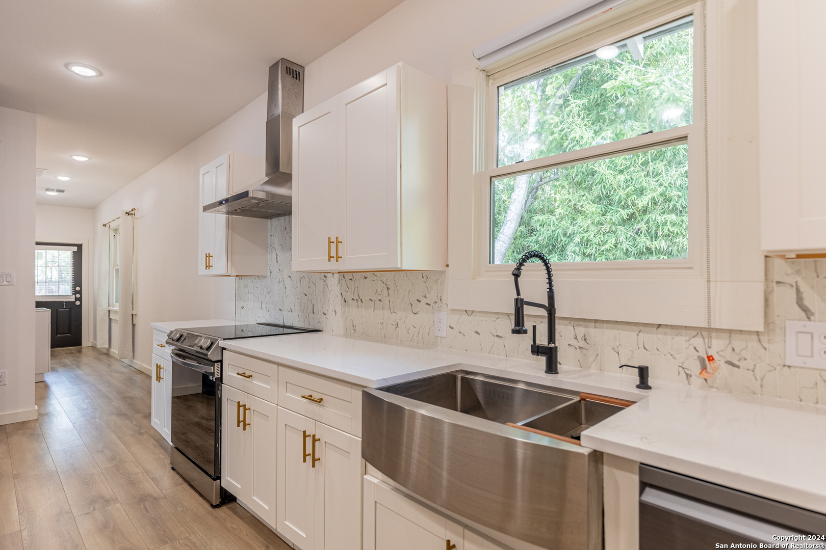 1010 Burnet Street San Antonio TX 78202