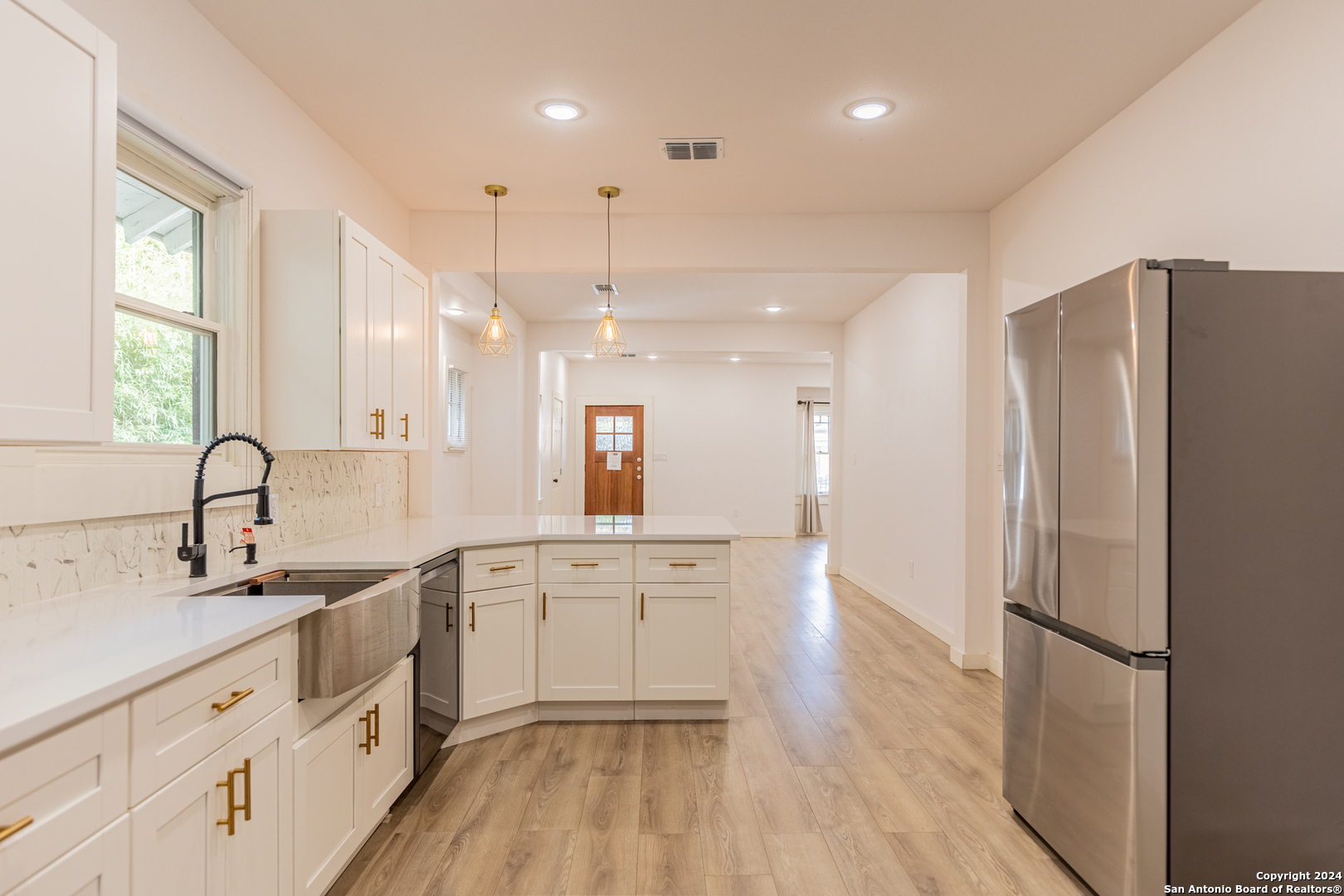 1010 Burnet Street San Antonio TX 78202