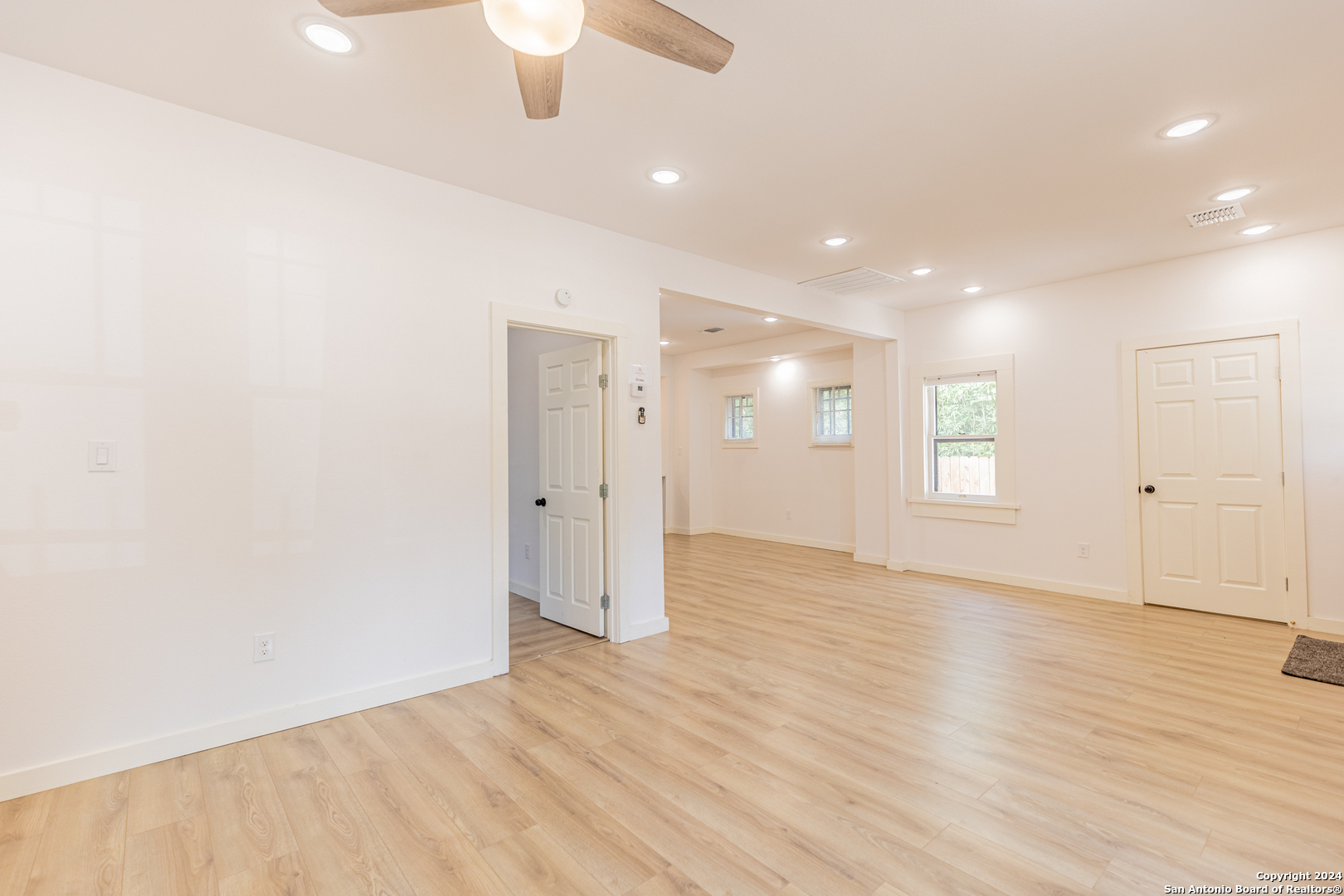 1010 Burnet Street San Antonio TX 78202