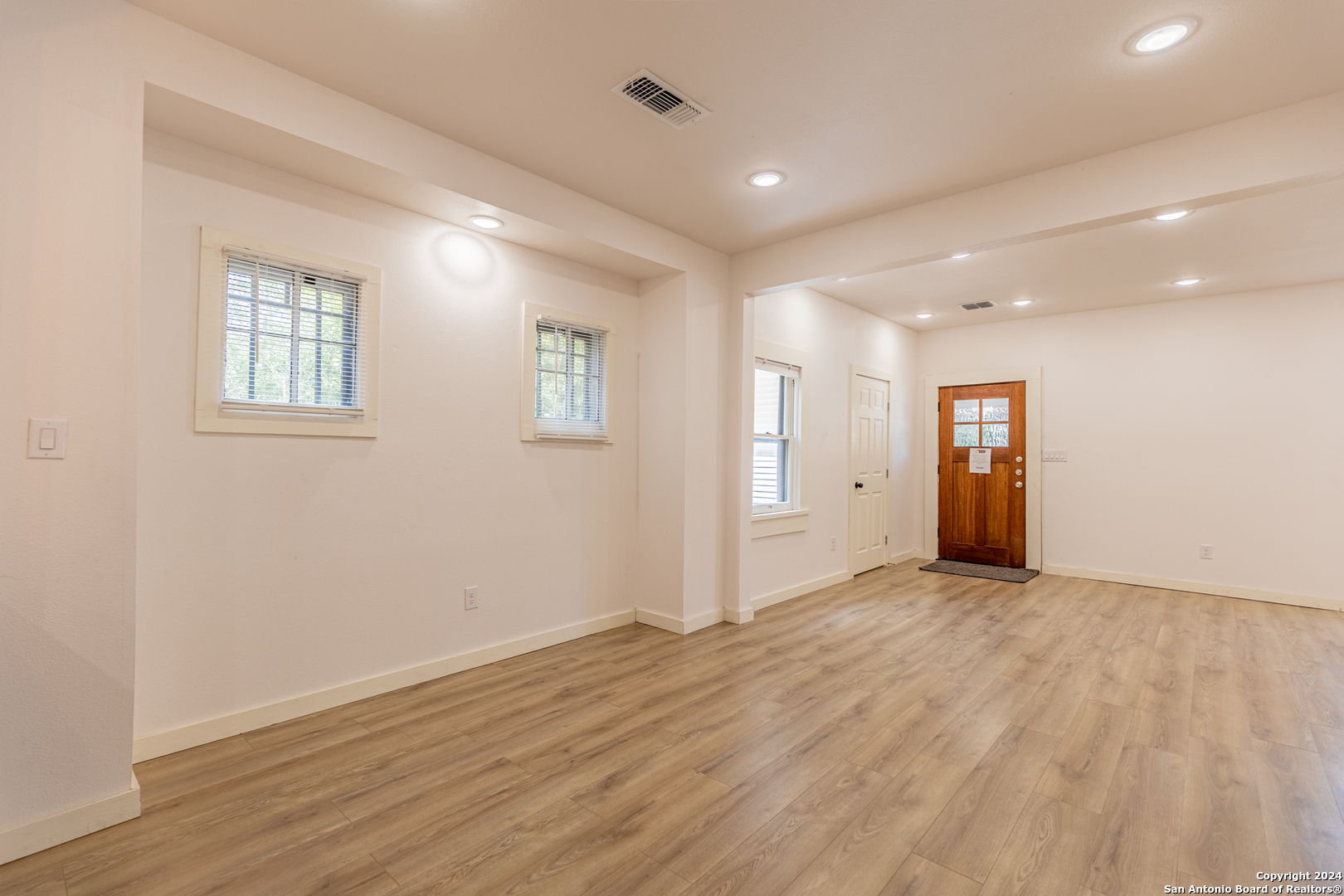 1010 Burnet Street San Antonio TX 78202