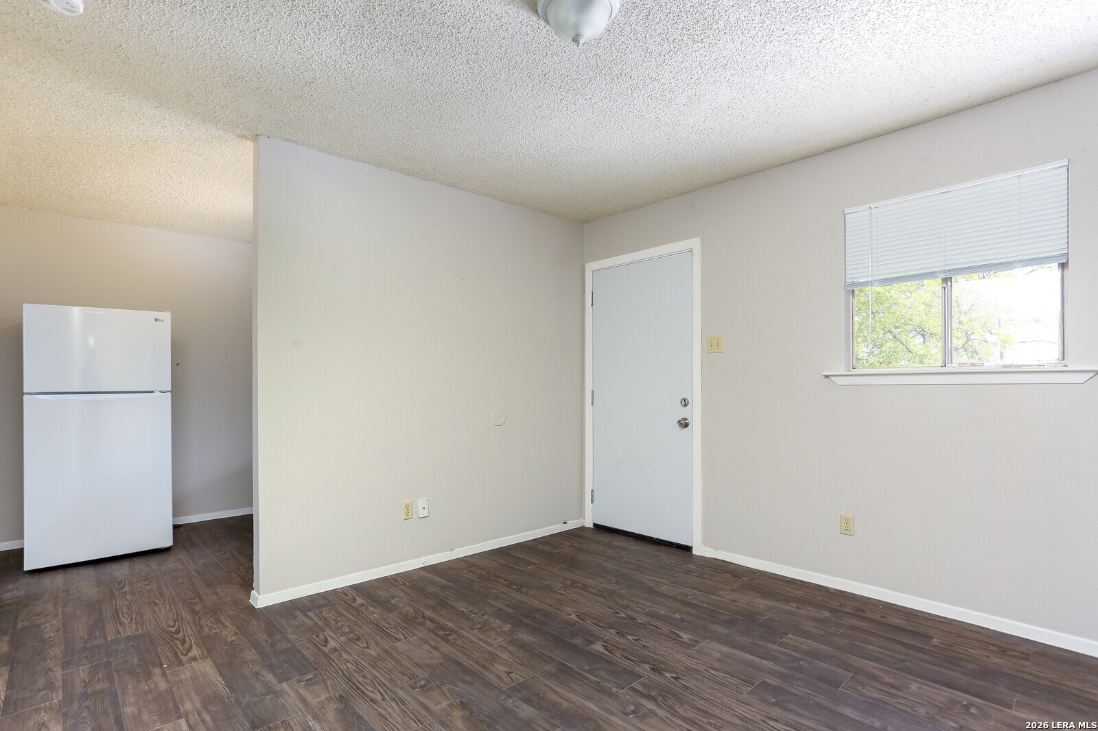 102 E Cheryl Drive San Antonio TX 78228