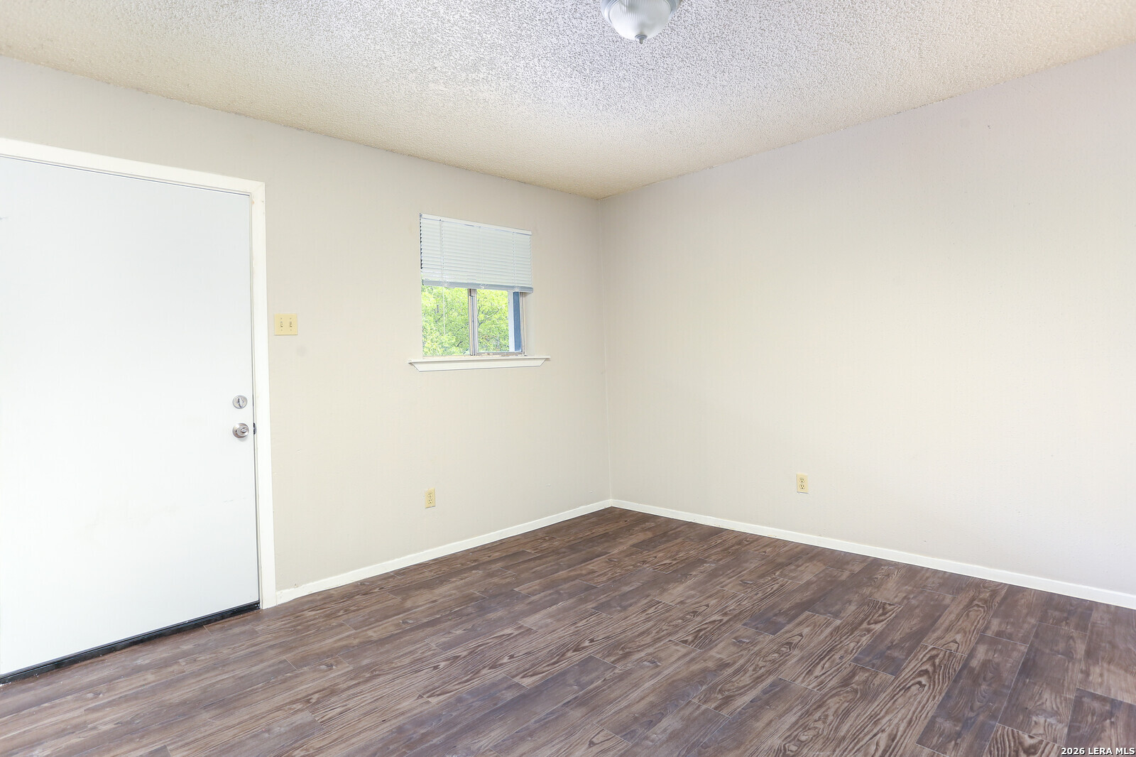 102 E Cheryl Drive San Antonio TX 78228