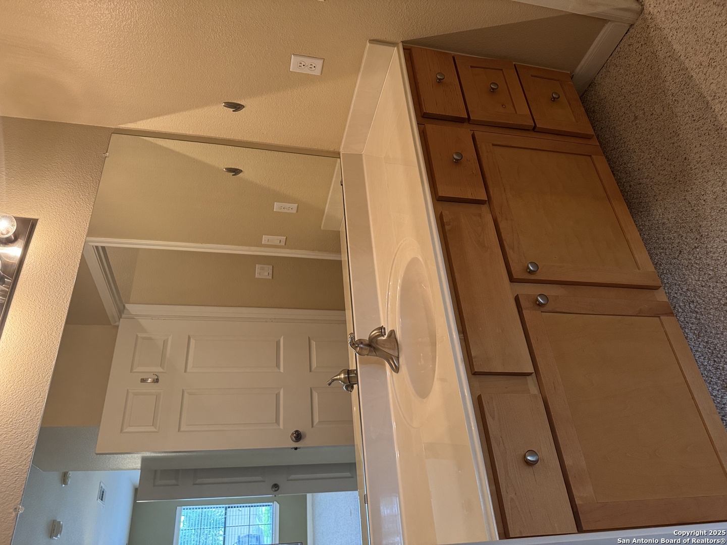 6160 Eckhert San Antonio TX 78240