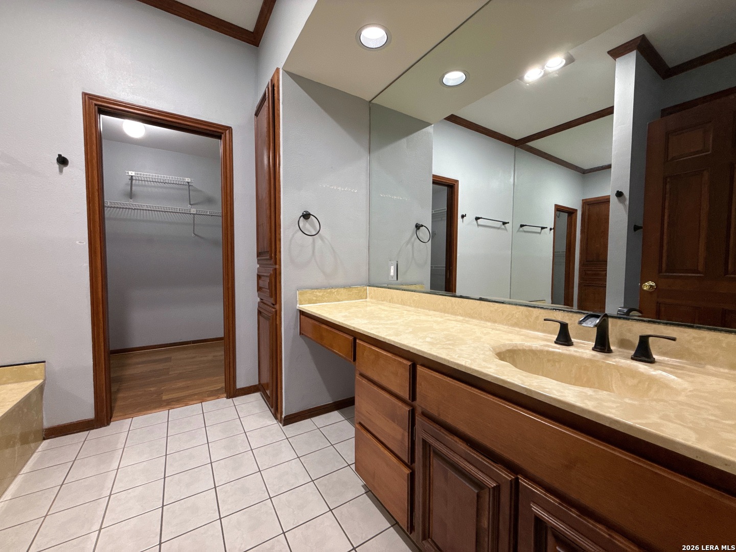 8000 Donore San Antonio TX 78229