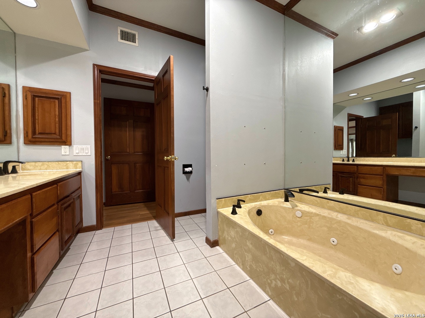 8000 Donore San Antonio TX 78229