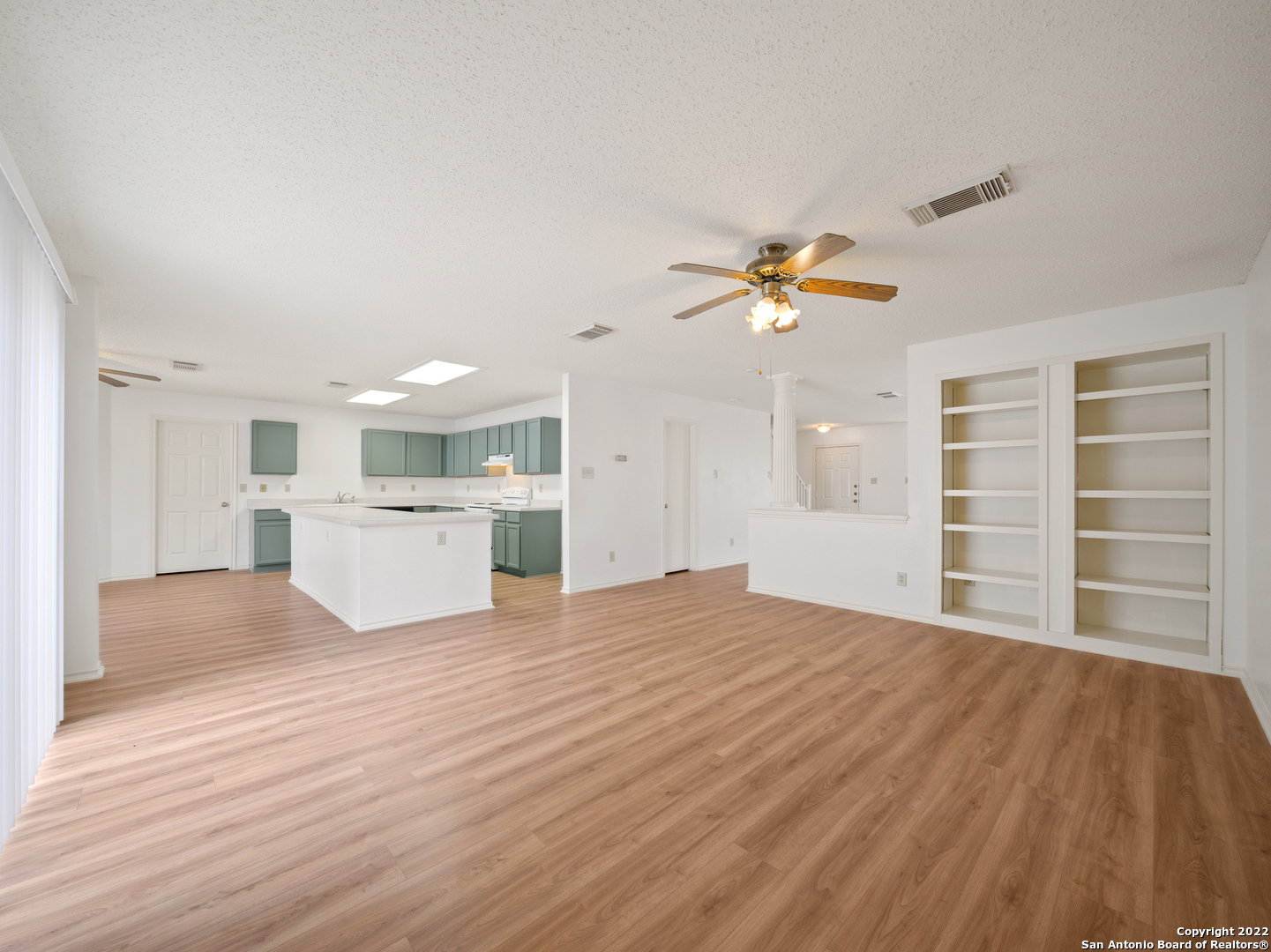 1688 Fir Circle Schertz TX 78154