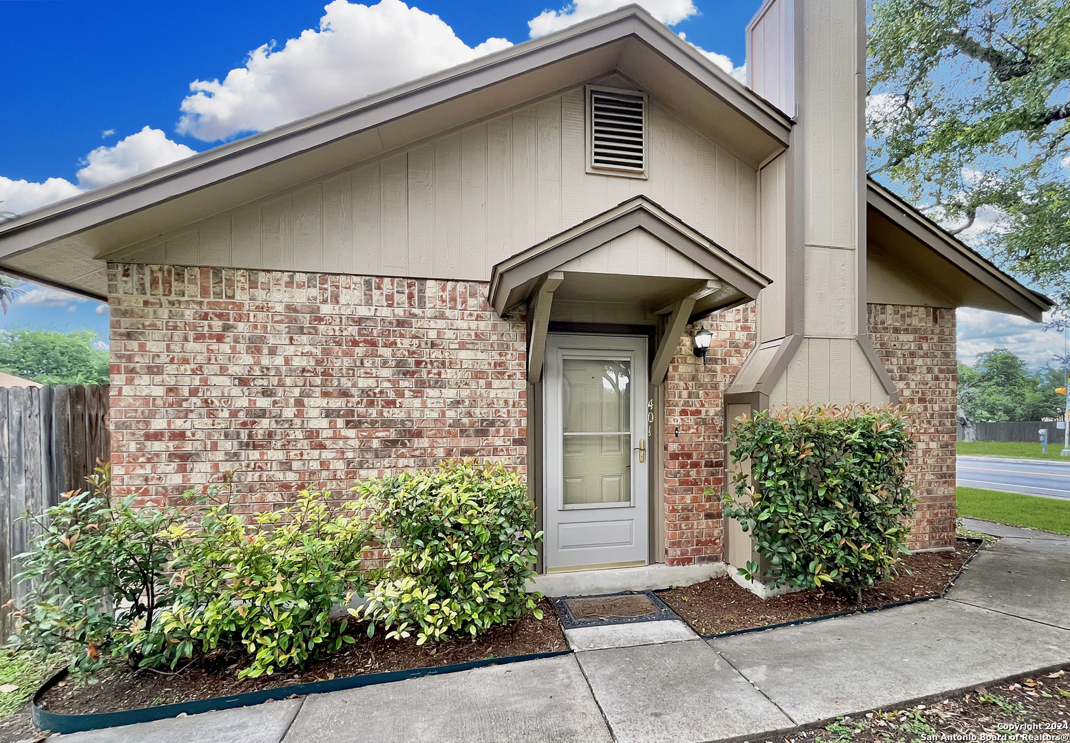 10254 Dover Ridge San Antonio TX 78250