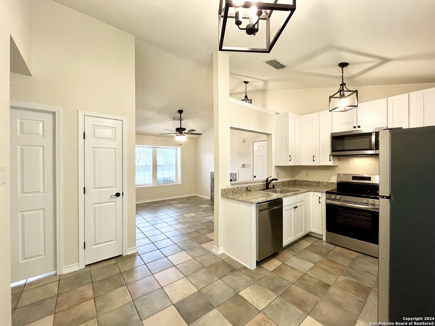 10254 Dover Ridge San Antonio TX 78250