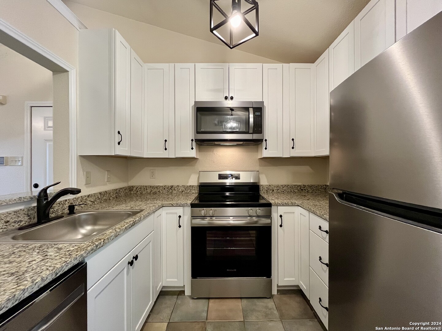 10254 Dover Ridge San Antonio TX 78250